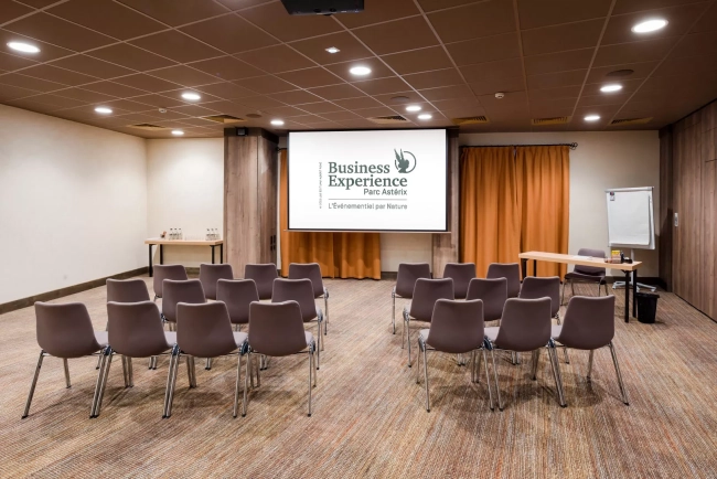 Salle Lutèce du Parc Astérix, une salle pour les séminaires et les réunions
