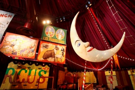 Cirque Restaurant Du Parc Astérix