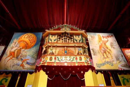 Restaurant Le Cirque Du Parc Astérix